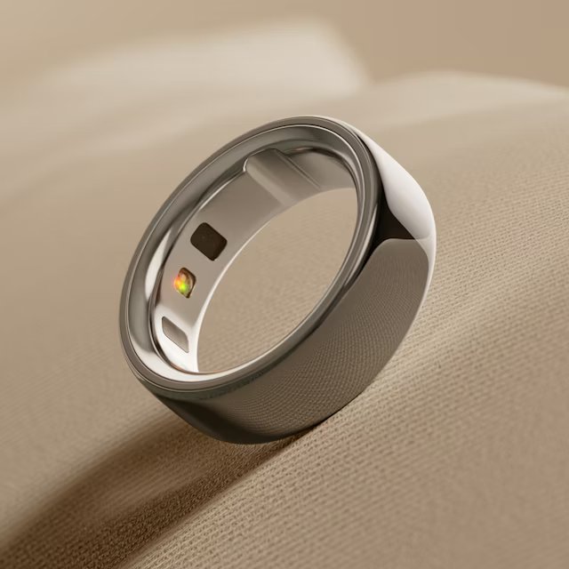 With 5-8 days** of battery life per charge, never miss a beat when it comes to tracking your health.
